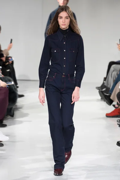 Look 38